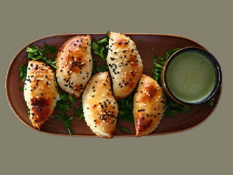 Saudi Cheese Sambousa
