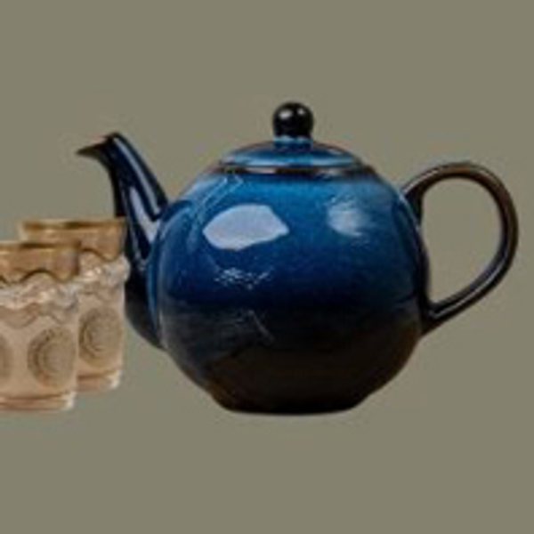Red Tea Pot